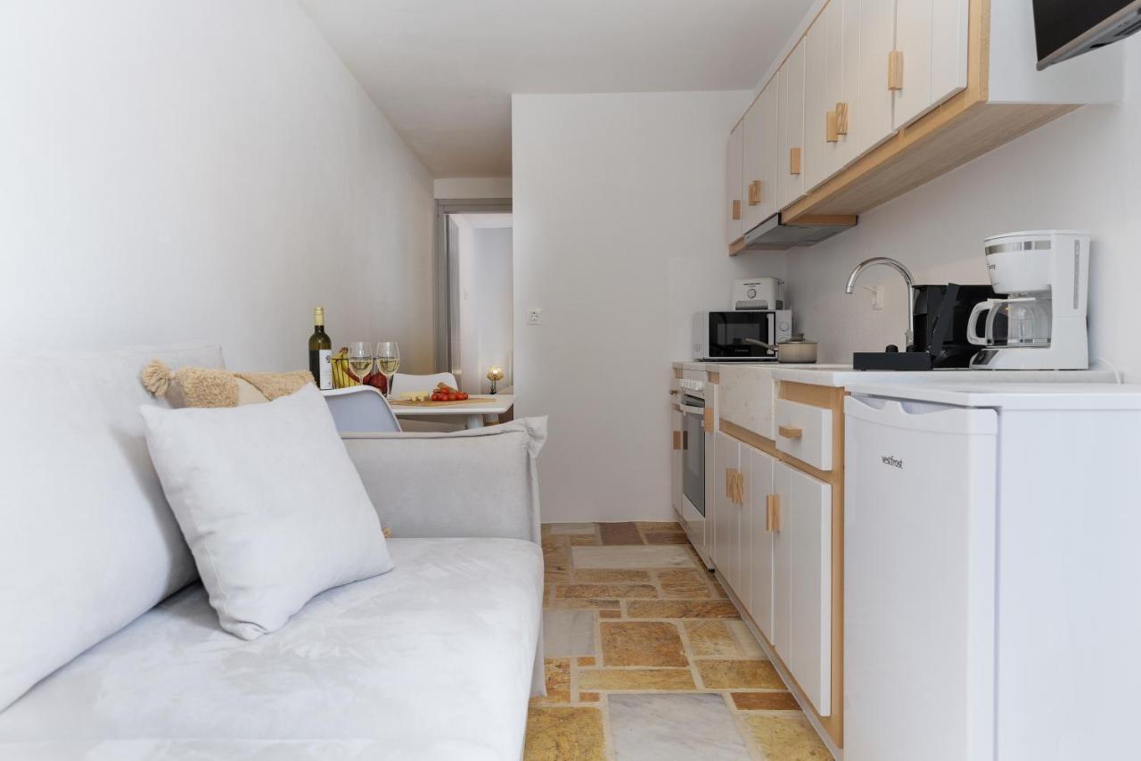 Serenity Village Aperathos Bagian luar foto