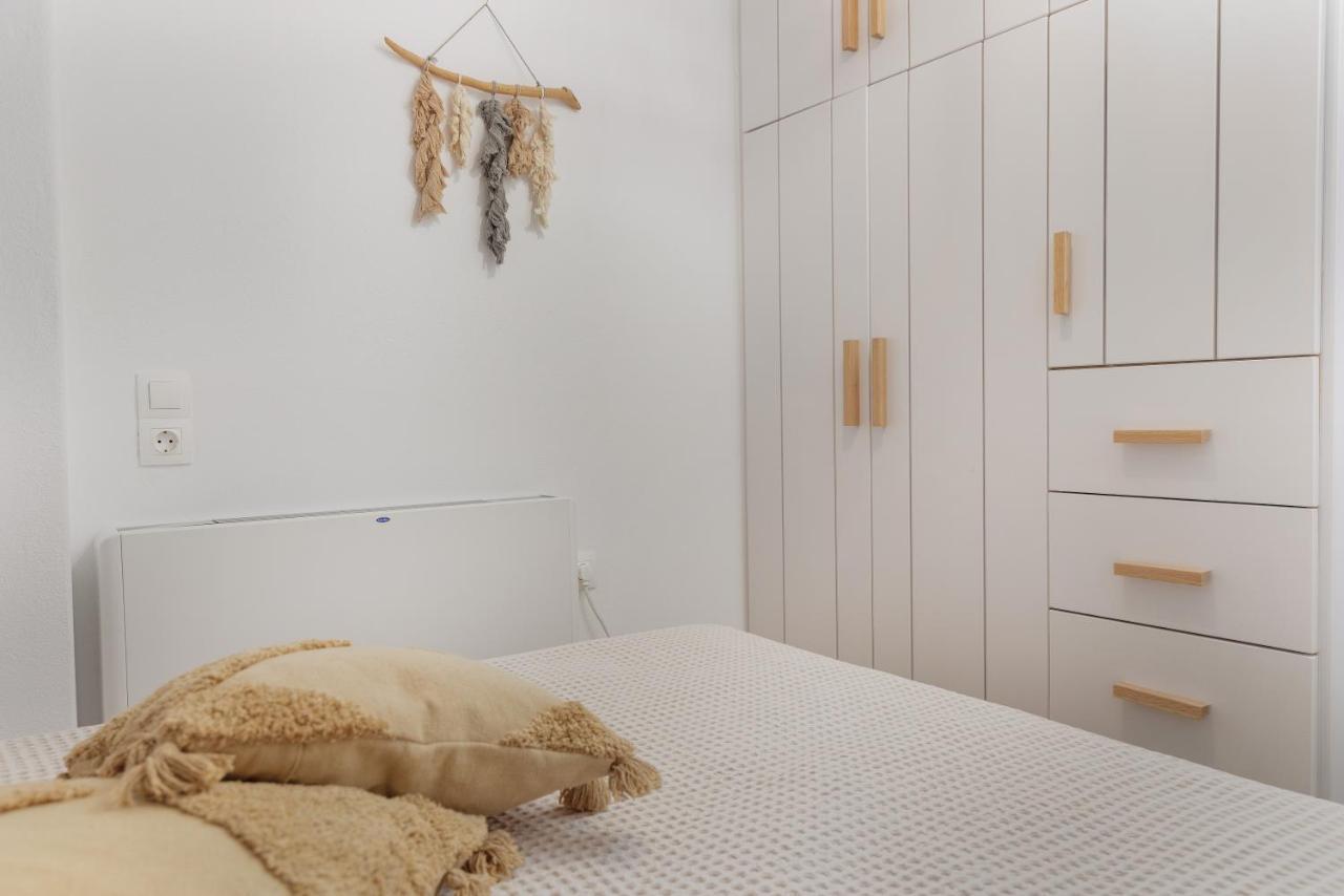 Serenity Village Aperathos Bagian luar foto