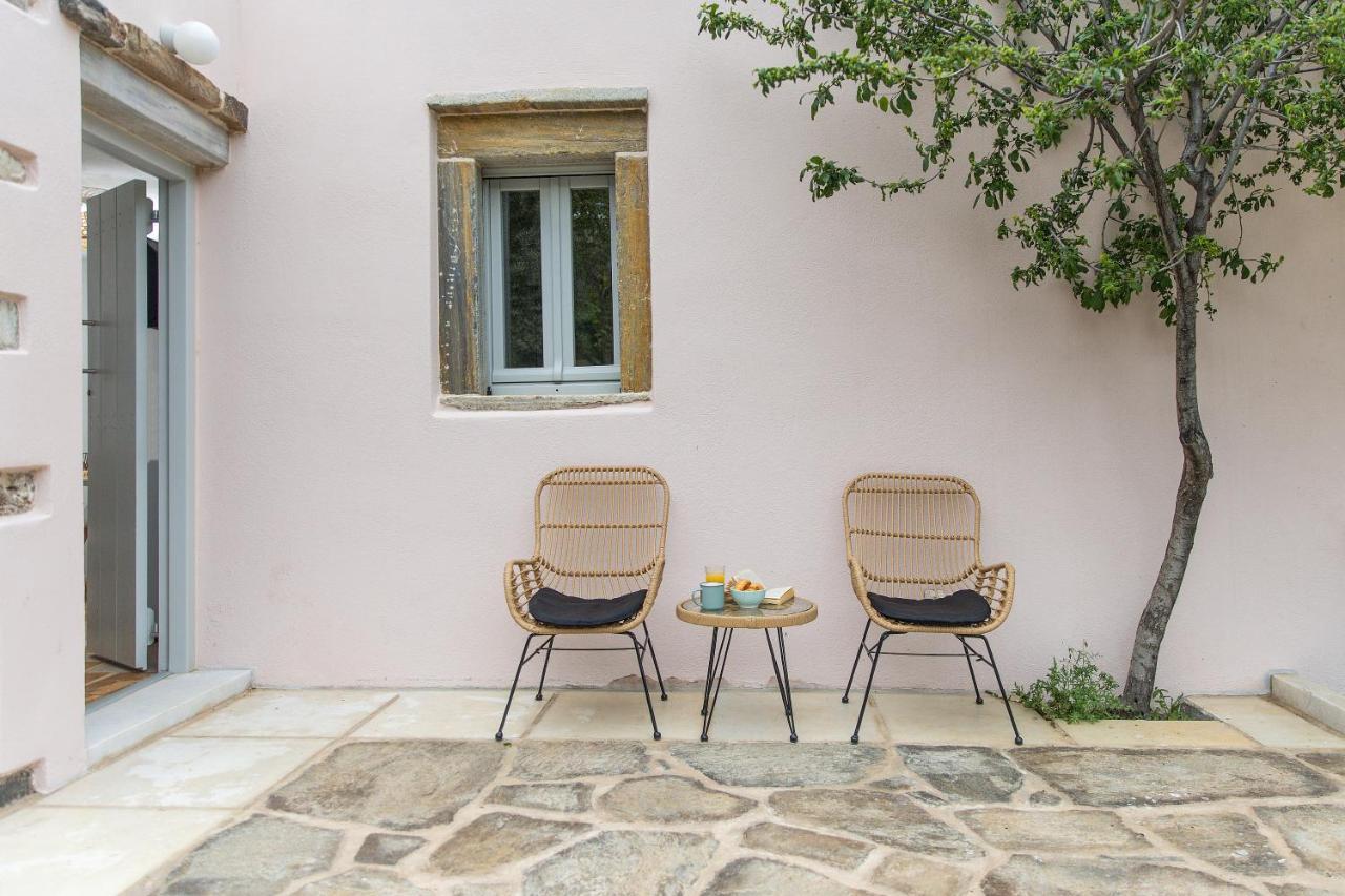 Serenity Village Aperathos Bagian luar foto