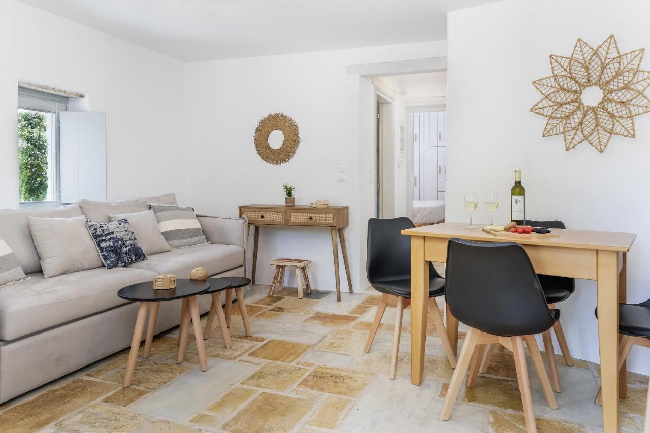 Serenity Village Aperathos Bagian luar foto